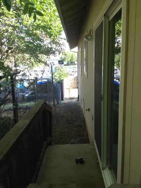 1753 Milo Ave, Redding, CA 96001 photo 5