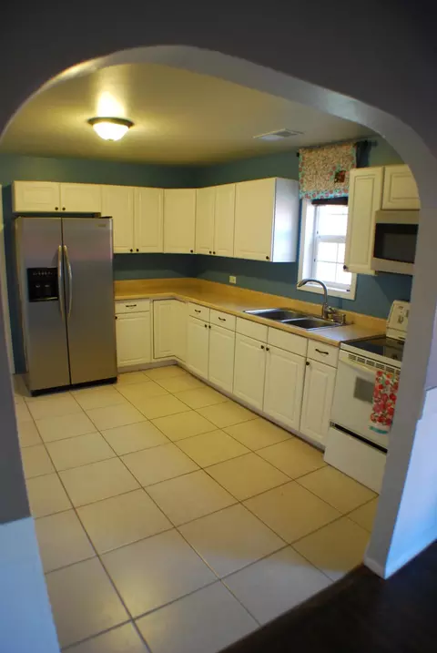 6490 Churn Creek Rd, Redding, CA 96002 photo 2