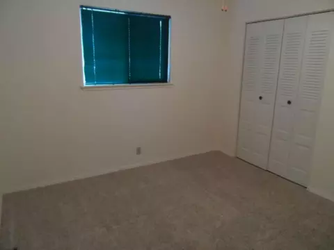 3525 Summit Dr, Redding, CA 96001 photo 4
