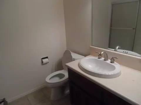 3525 Summit Dr, Redding, CA 96001 photo 2