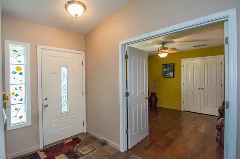 3367 Capricorn Way, Redding, CA 96002 photo 5