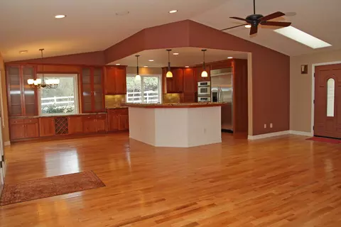 13272 Opal Way, Redding, CA 96003 photo 5