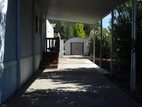 4542 Chippewa Ln, Redding, CA 96003 photo 5