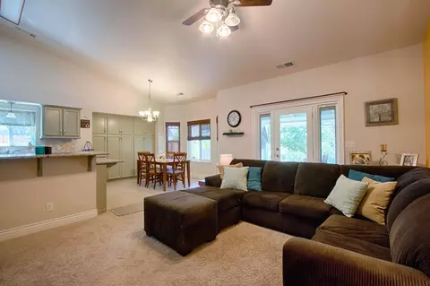 4384 Nightbird Way, Redding, CA 96001 photo 8