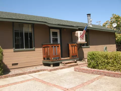 11308 Iron Mountain Rd, Redding, CA 96001 photo 2