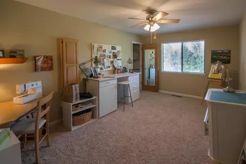 15629 Prospect Dr, Redding, CA 96001 photo 12