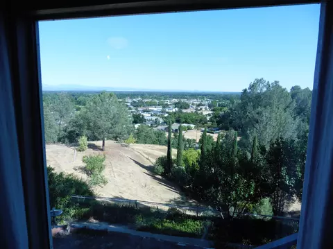 1955 Riviera Dr, Redding, CA 96001 photo 32