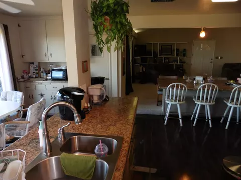 1955 Riviera Dr, Redding, CA 96001 photo 28
