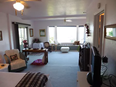 1955 Riviera Dr, Redding, CA 96001 photo 19