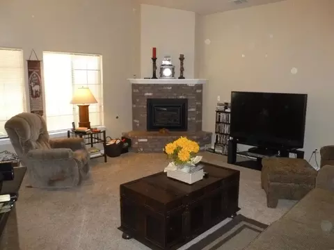 319 Vintage Path, Redding, CA 96003 photo 5