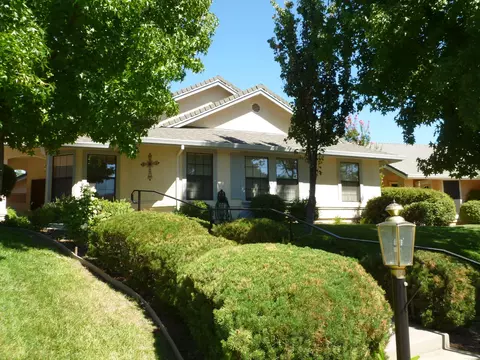 319 Vintage Path, Redding, CA 96003 photo 1