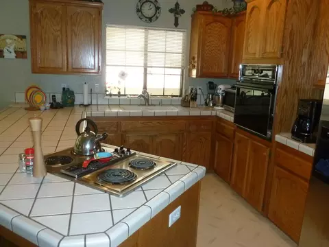 319 Vintage Path, Redding, CA 96003 photo 8