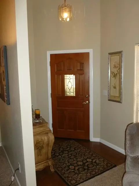319 Vintage Path, Redding, CA 96003 photo 4