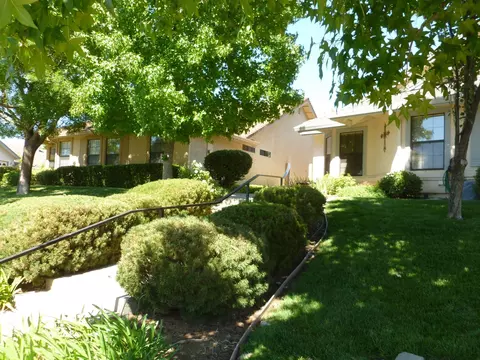319 Vintage Path, Redding, CA 96003 photo 3