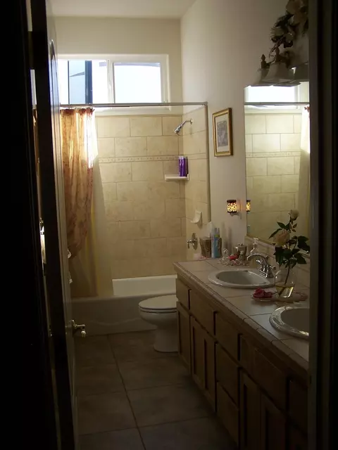 1380 Spanish Bay Dr, Redding, CA 96003 photo 12