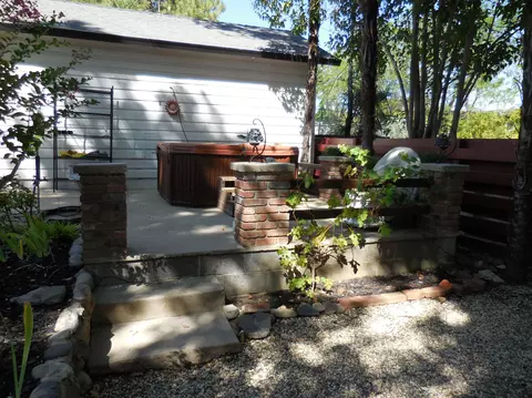 2326 Placer St, Redding, CA 96001 photo 50