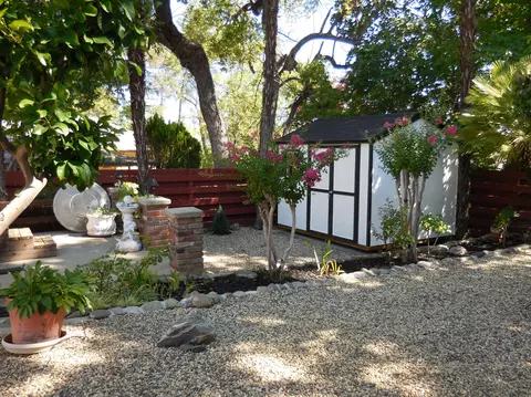 2326 Placer St, Redding, CA 96001 photo 35