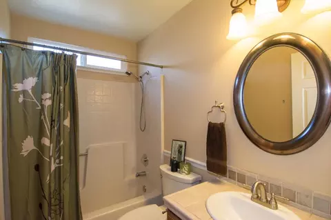 124 Justin Way, Redding, CA 96003 photo 18