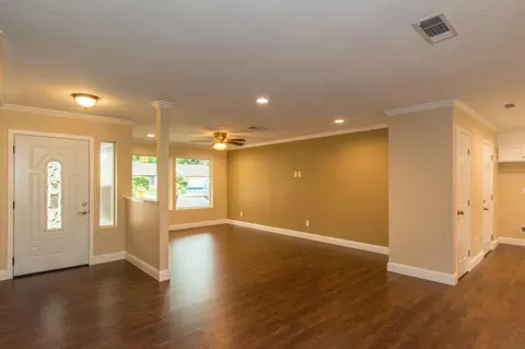 6771 Creekside St, Redding, CA 96001 photo 2