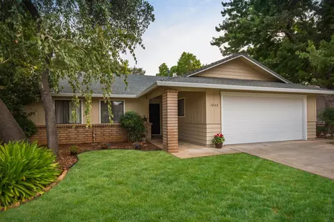 1848 Silverfield Loop, Redding, CA 96002 photo 1