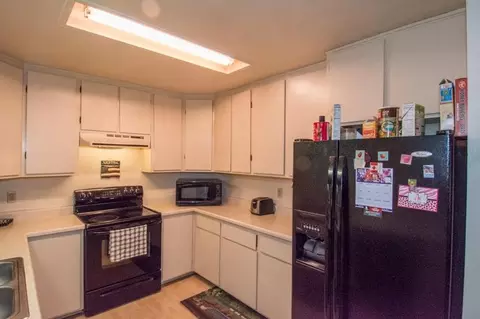 9634 Logan Rd, Redding, CA 96003 photo 7