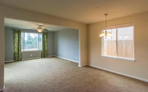 2182 Tuscany Way, Redding, CA 96003 photo 5