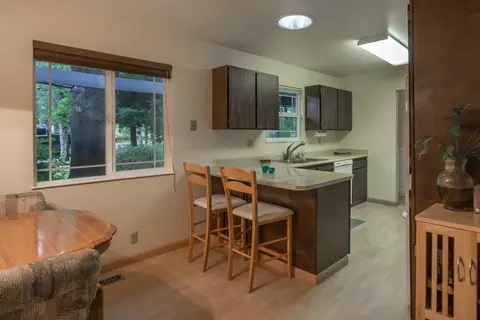 329 Branstetter Ln, Redding, CA 96001 photo 3