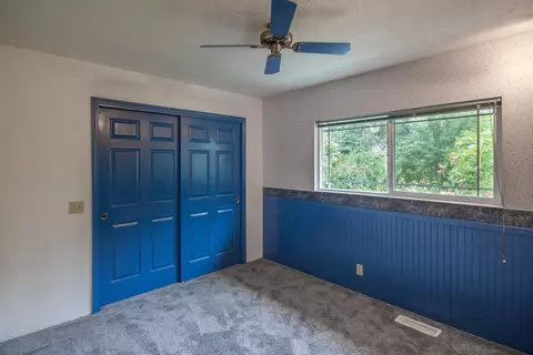 329 Branstetter Ln, Redding, CA 96001 photo 9