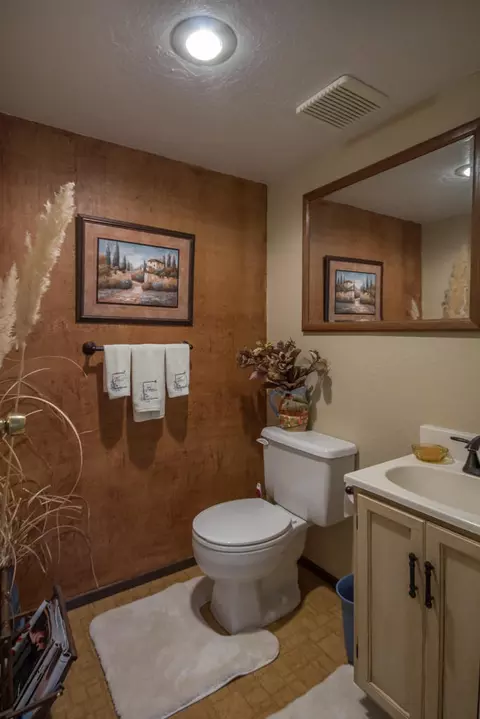 329 Branstetter Ln, Redding, CA 96001 photo 13