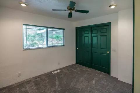 329 Branstetter Ln, Redding, CA 96001 photo 10