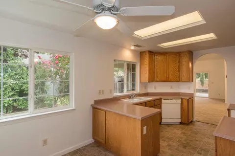 299 Yolla Bolly Trl, Redding, CA 96003 photo 10