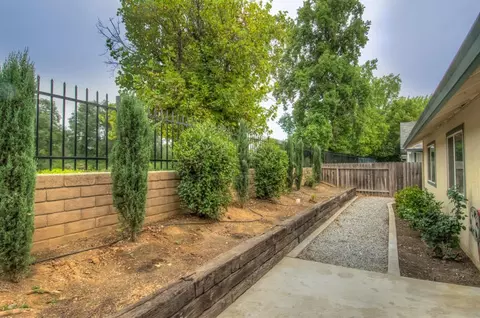 299 Yolla Bolly Trl, Redding, CA 96003 photo 28