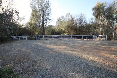 8411 Potosi Rd, Redding, CA 96001 photo 19