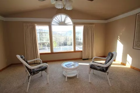 8411 Potosi Rd, Redding, CA 96001 photo 3