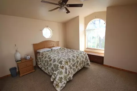 8411 Potosi Rd, Redding, CA 96001 photo 7