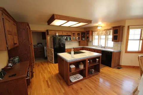 8411 Potosi Rd, Redding, CA 96001 photo 1