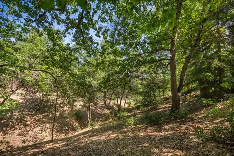 10255 Carrousel Dr, Redding, CA 96001 photo 25