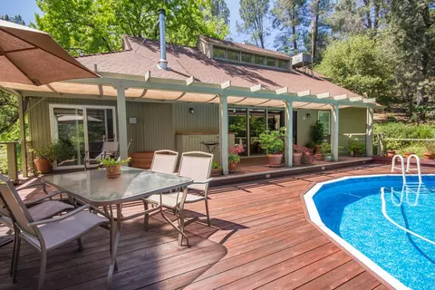 10255 Carrousel Dr, Redding, CA 96001 photo 21