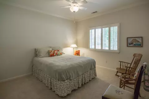 6394 Carmel Dr, Redding, CA 96003 photo 7