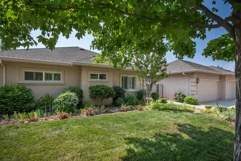 6394 Carmel Dr, Redding, CA 96003 photo 16