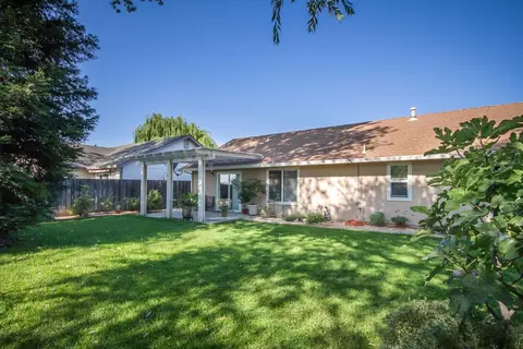 2165 Willow Glen Dr, Anderson, CA 96007 photo 3