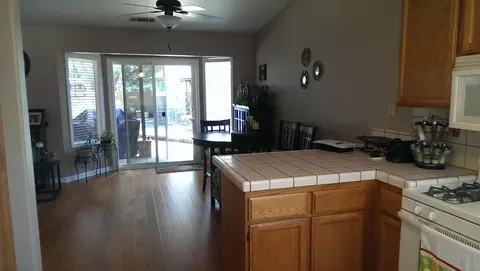 2023 Tiburon Dr, Redding, CA 96003 photo 11