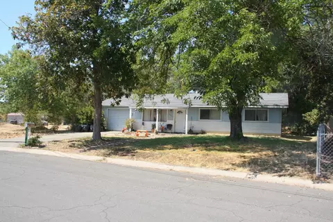 19666 Day Ln, Redding, CA 96002 photo 1