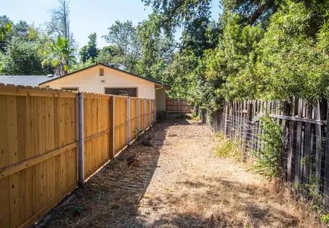 5845 Bell Rd, Redding, CA 96001 photo 13