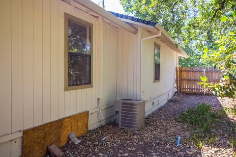 5845 Bell Rd, Redding, CA 96001 photo 14