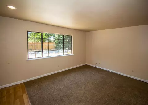 5845 Bell Rd, Redding, CA 96001 photo 17