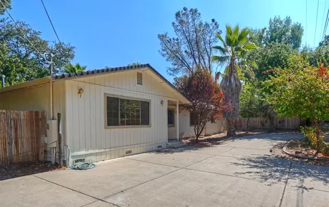 5845 Bell Rd, Redding, CA 96001 photo 4