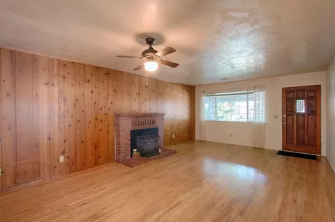6925 Reflection St, Redding, CA 96001 photo 5
