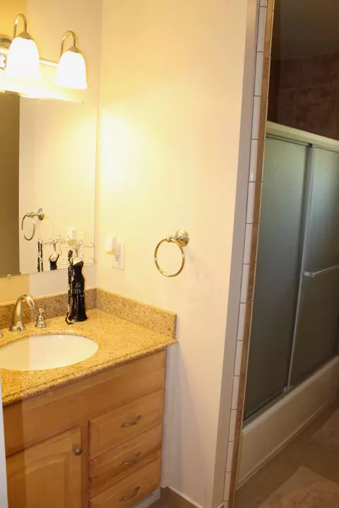 6640 Riverside Dr, Redding, CA 96001 photo 85