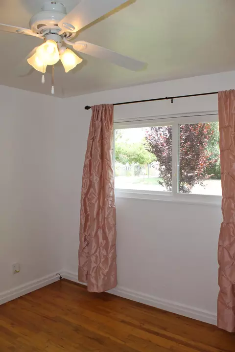 6640 Riverside Dr, Redding, CA 96001 photo 95